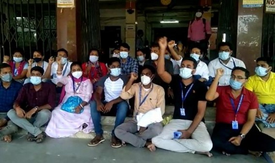 Working for 5 Years, 10 months : TMC Hospital Nurses protested for Regularization